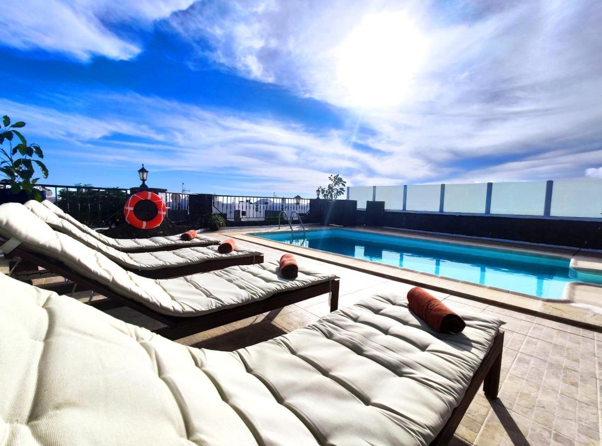 Villa 21 Puerto del Carmen  Eksteriør bilde