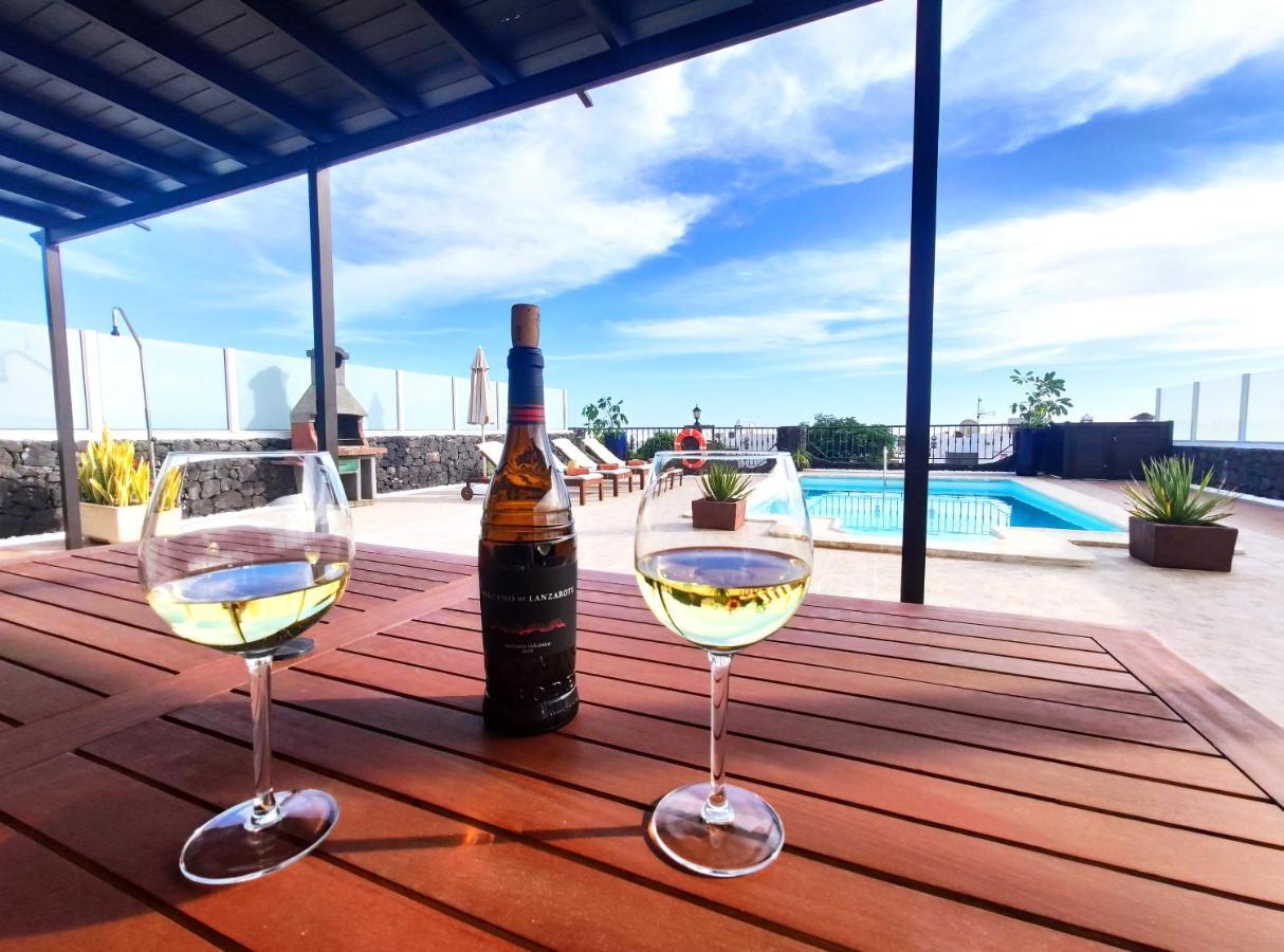 Villa 21 Puerto del Carmen  Eksteriør bilde